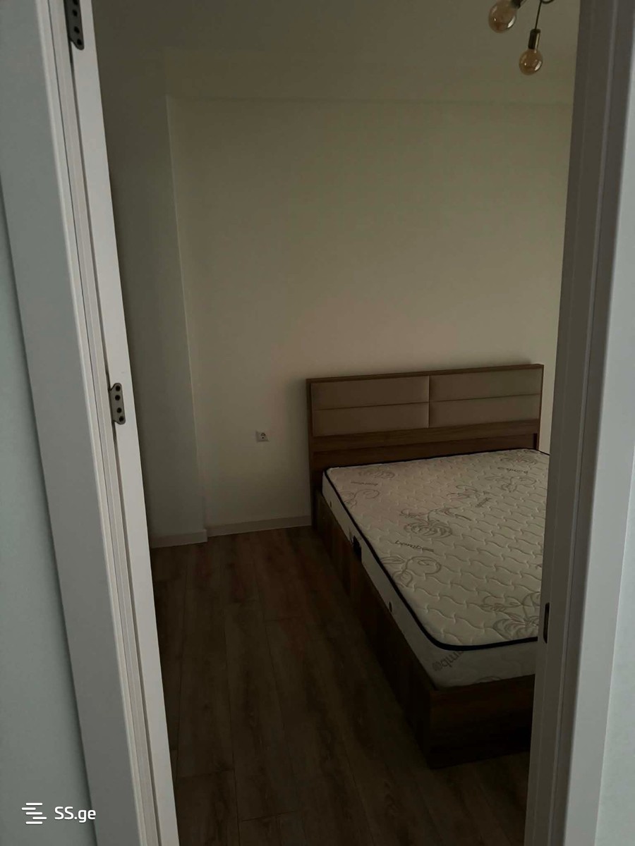 Khvedelidze st. 84 - 2 rooms