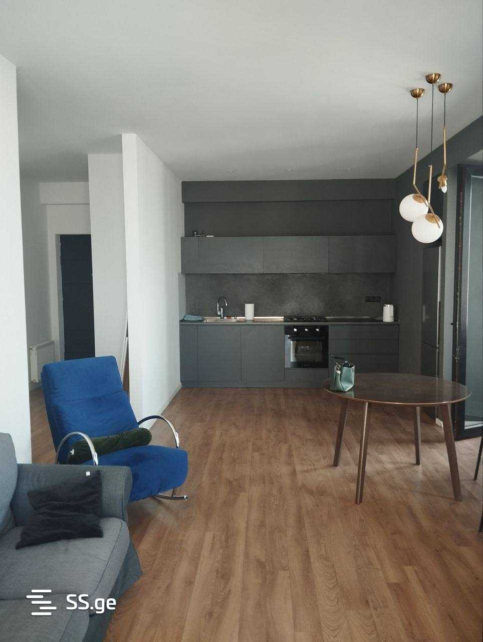 Квартира i. nikoladze st. 5