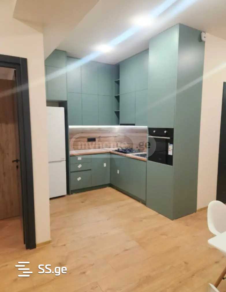 Bob walsh st. - 2 rooms
