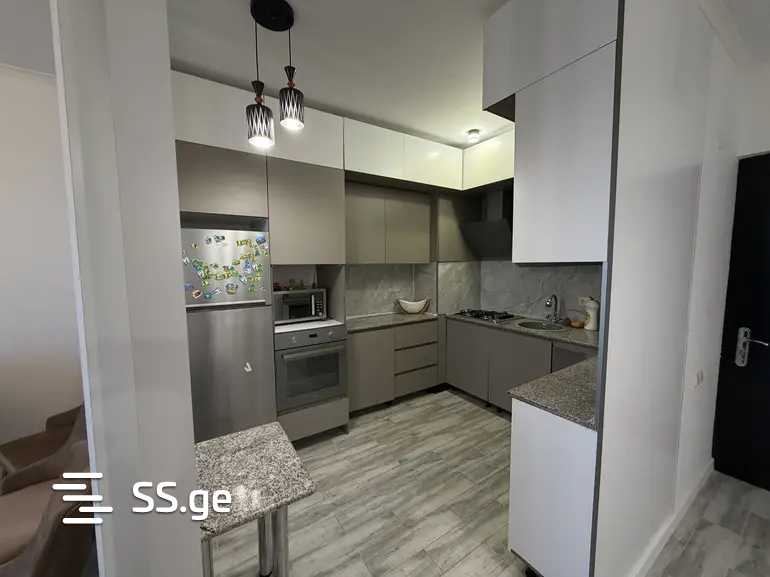 Квартира i. abashidze st. 79