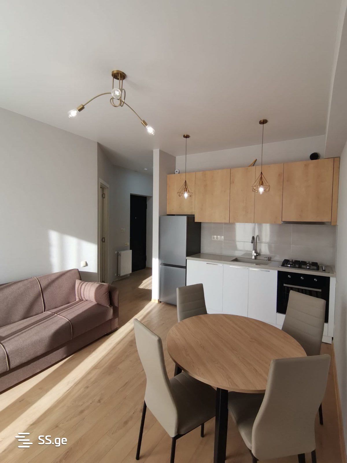 Квартира universiteti st.