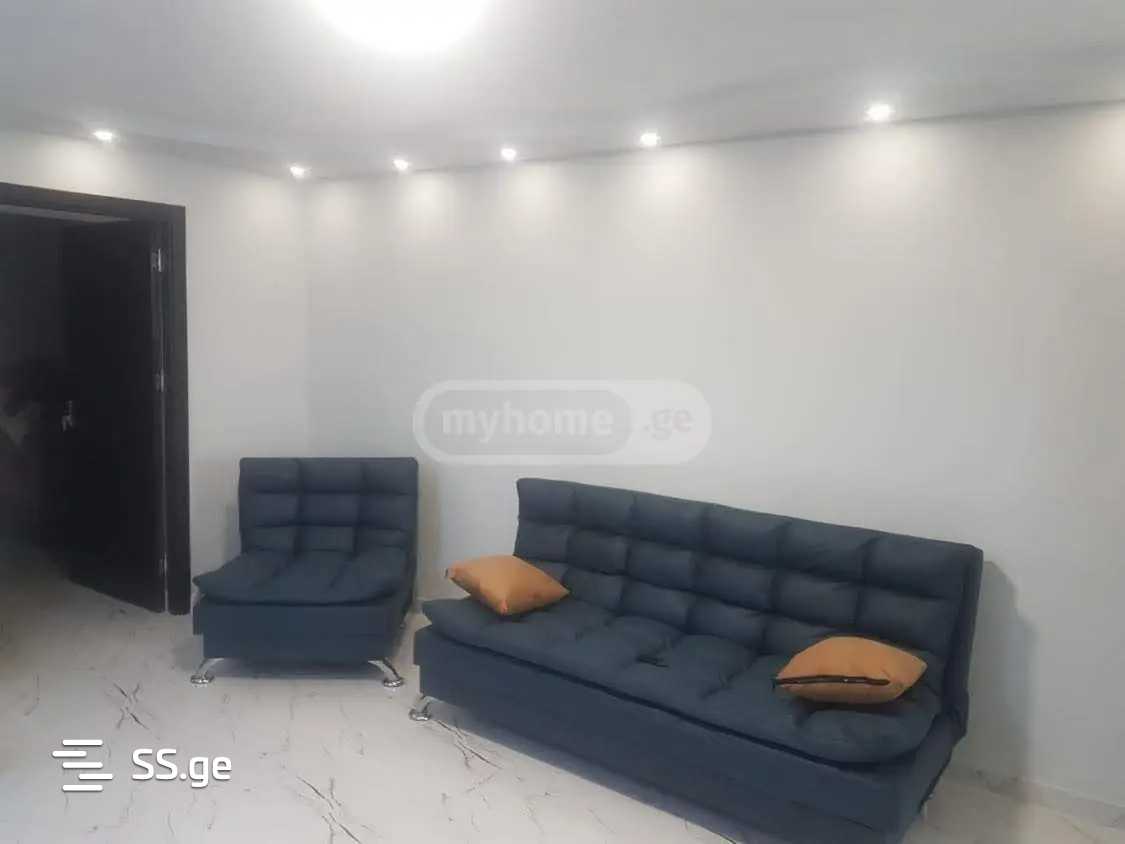 Квартира pekini st.