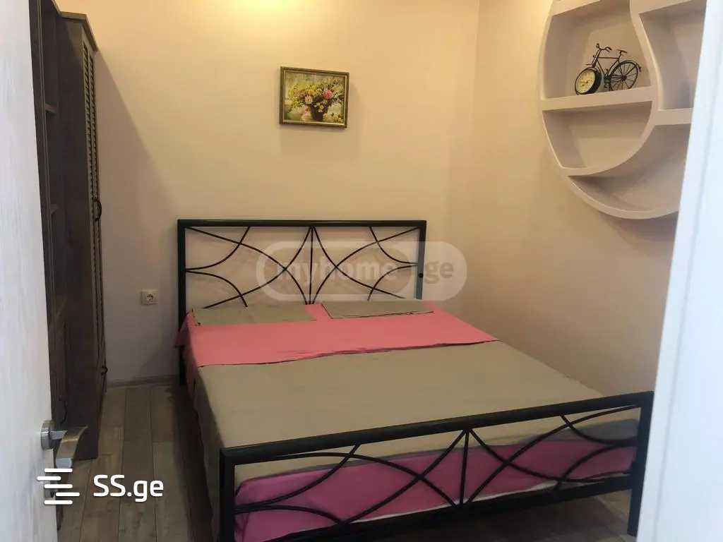 Vazha-Pshavela st. 16 - 3 rooms