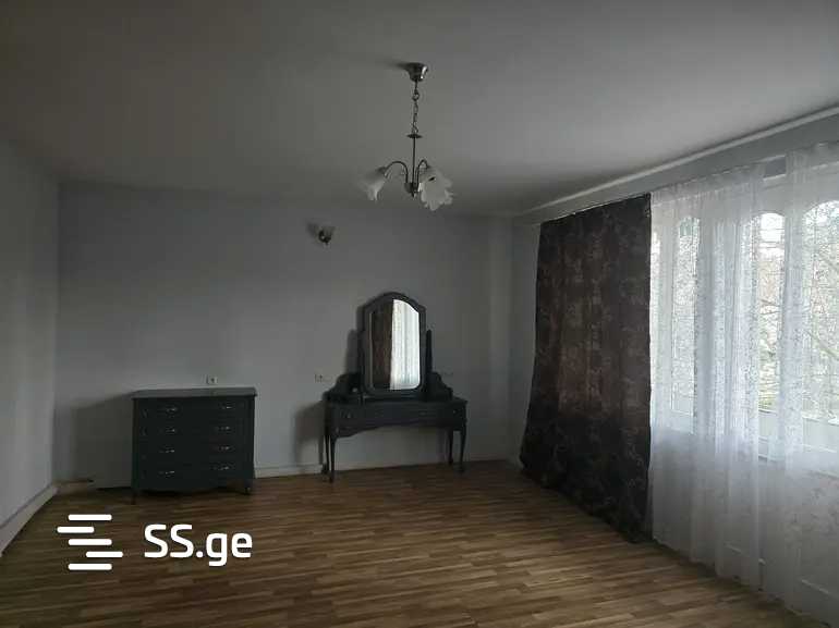a.wereTlis avenue 105 - 3 rooms
