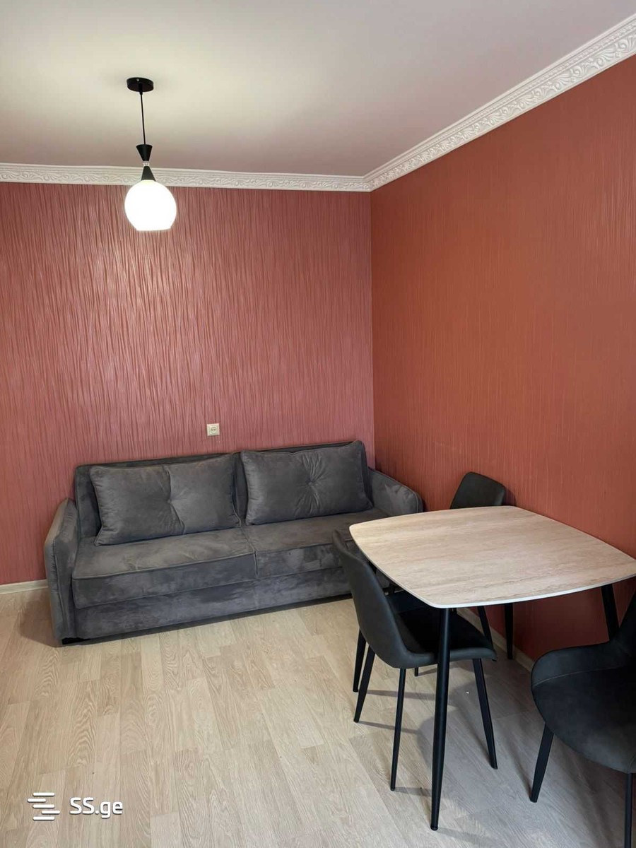 . - 2 rooms
