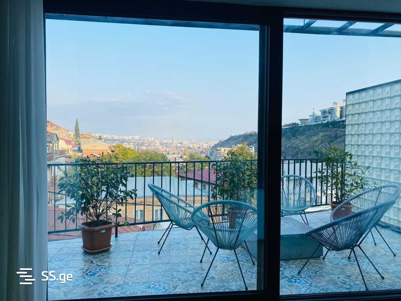 gergeti st. - 3 rooms