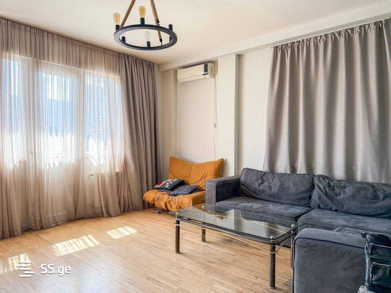 s. cincadze st 36 - 3 rooms