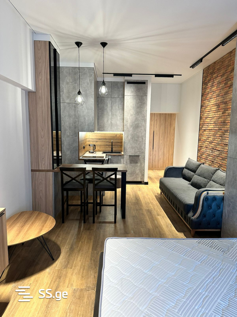 Квартира Kartozia st.