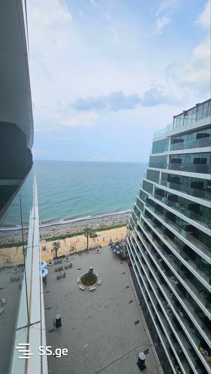 Lech and Maria Kaczynski street 8 - 2 rooms