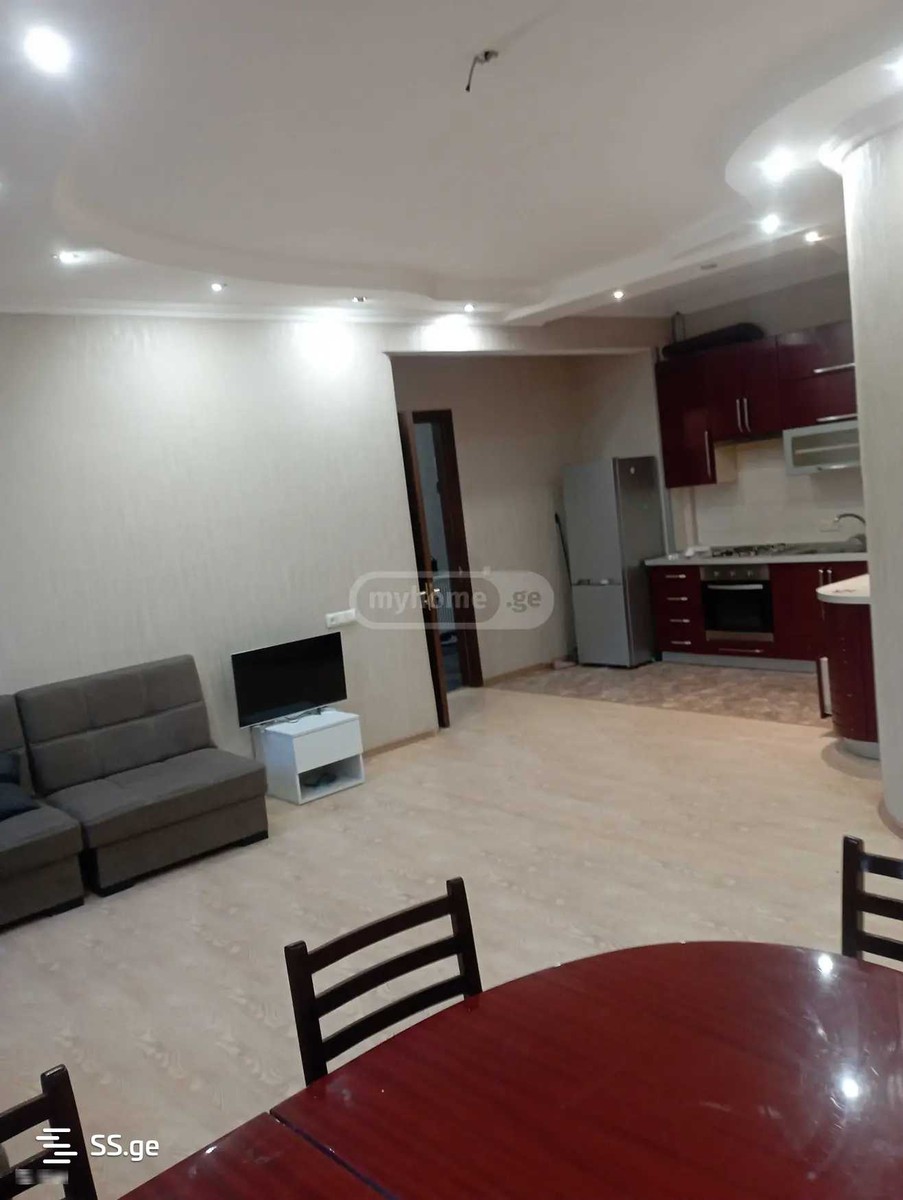 s. cincadze st 41 - 4 rooms