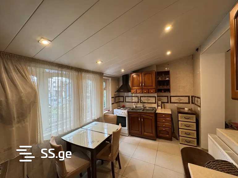 Квартира agmashenebeli ave