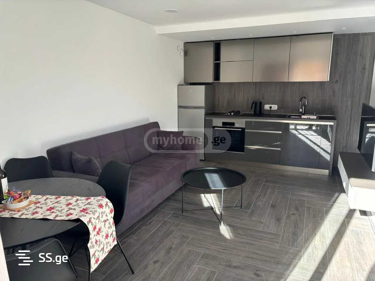 a.wereTlis avenue - 2 rooms