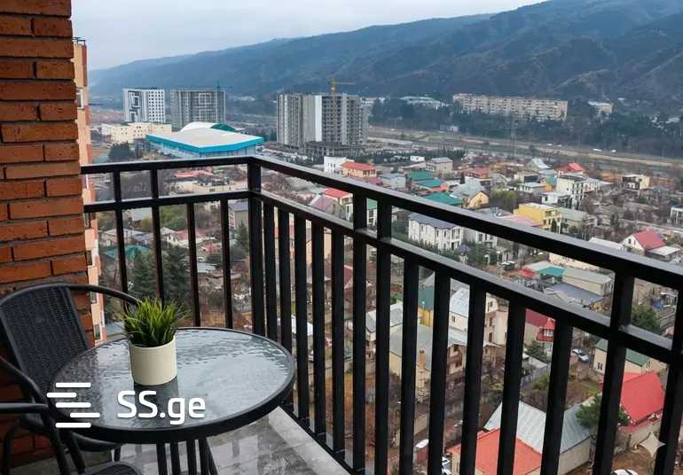 Beri Gabriel Salosi Ave. - 3 rooms