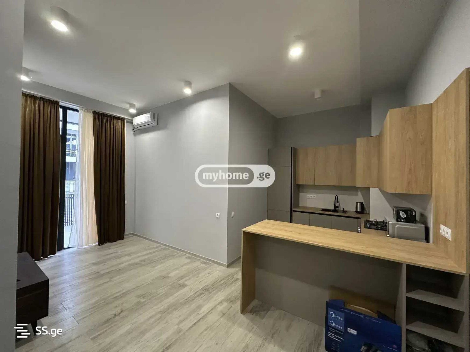 Tsakhvebi st. - 3 rooms