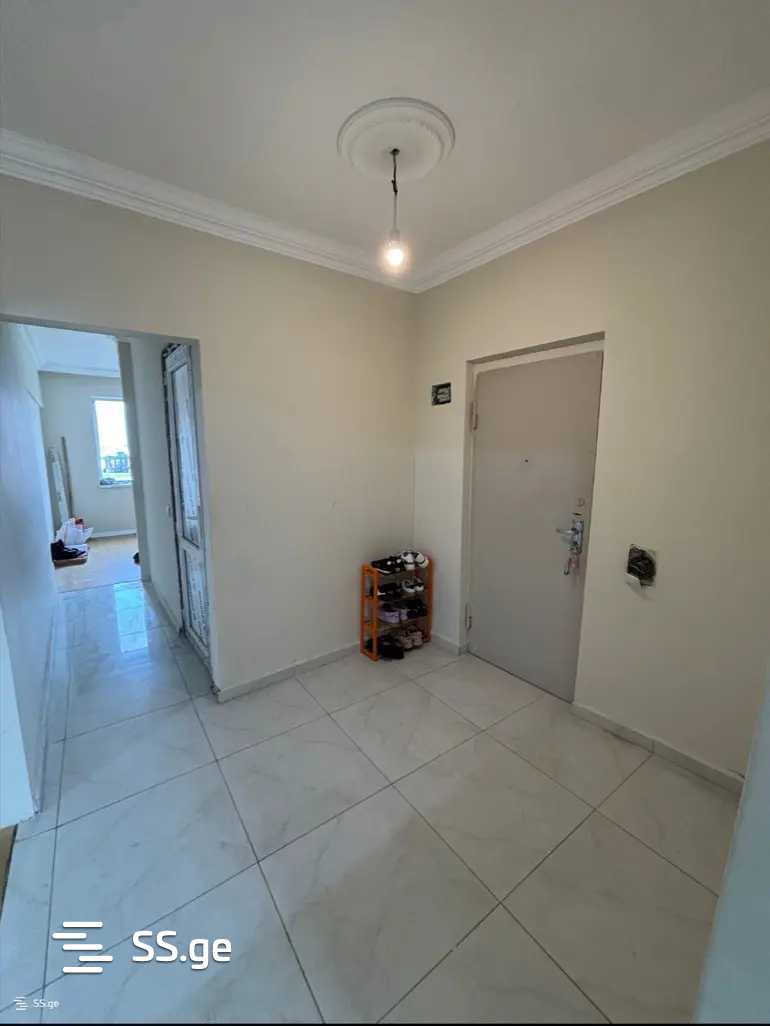 Micro. III, bl. III - Temka 2 - 3 rooms