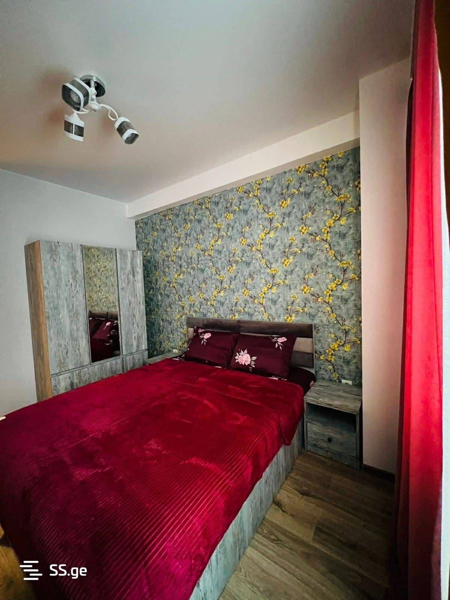 navtlugi st. 10 - 2 rooms