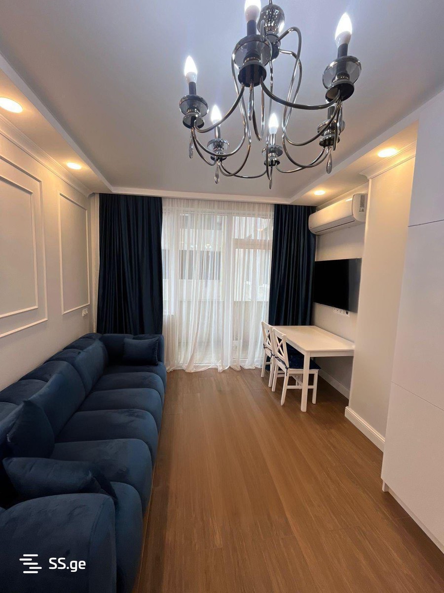 R. Nizharadze st. 9 - 3 rooms