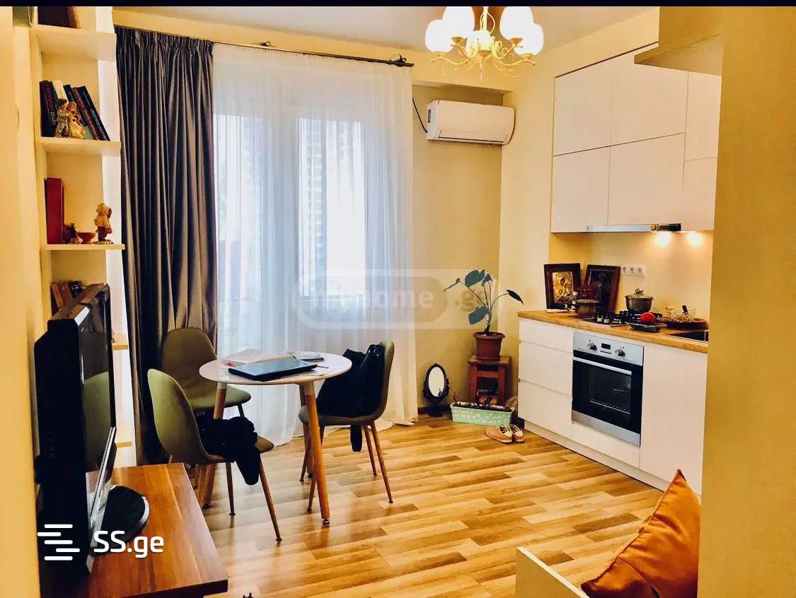 Квартира mirotadze st.