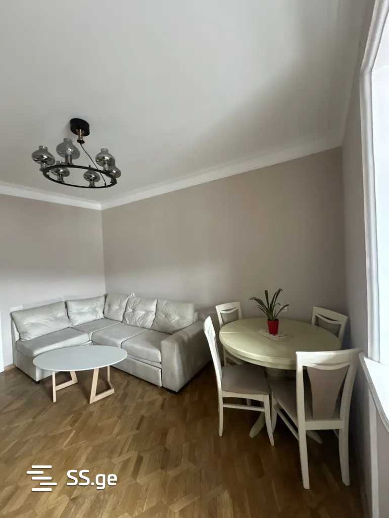 panaskerteli st. 22 - 2 rooms