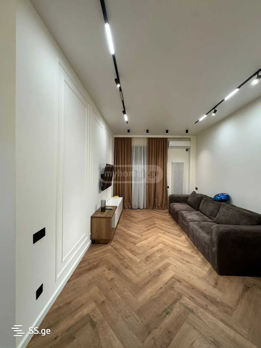 universiteti st. 10 - 2 rooms