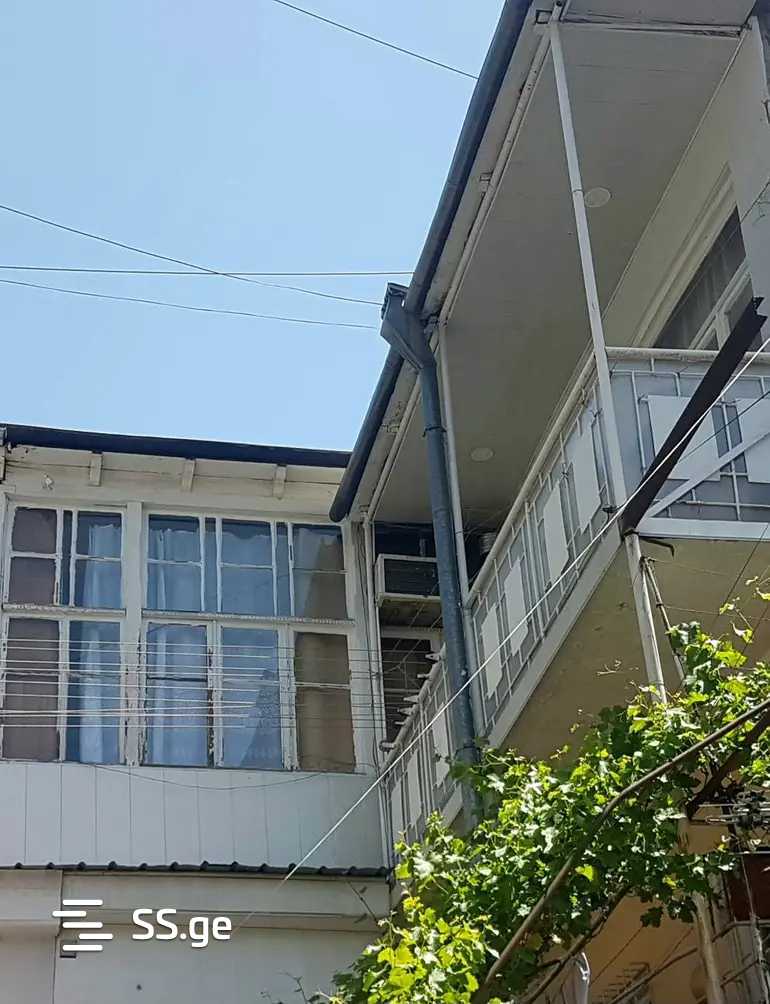 Gogoli st. - 4 rooms