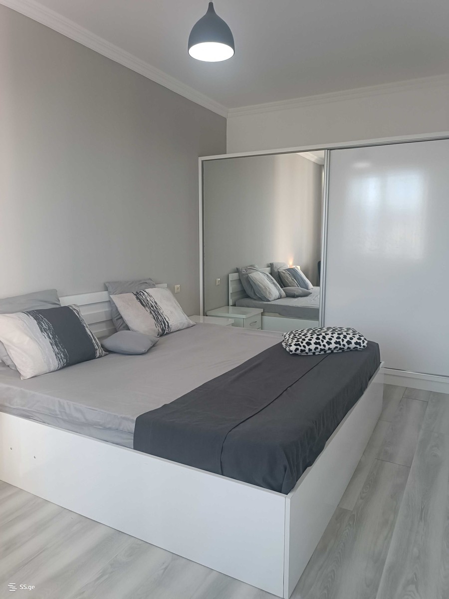 Shaumian St. 52 - 2 rooms