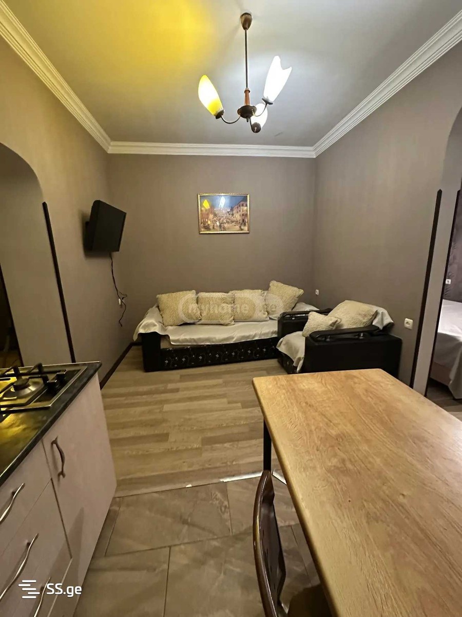 David Agmashenebeli st. 0 - 2 rooms