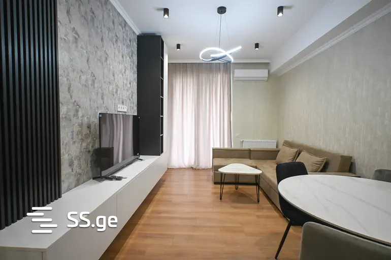 didi kheivani st. 25 - 2 rooms