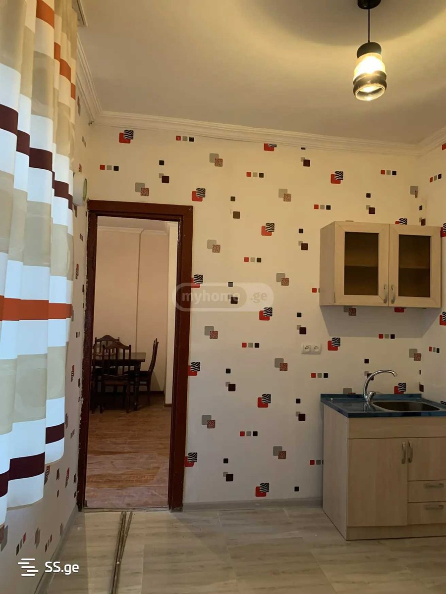 Vazisubnis dasaxleba - 3 rooms