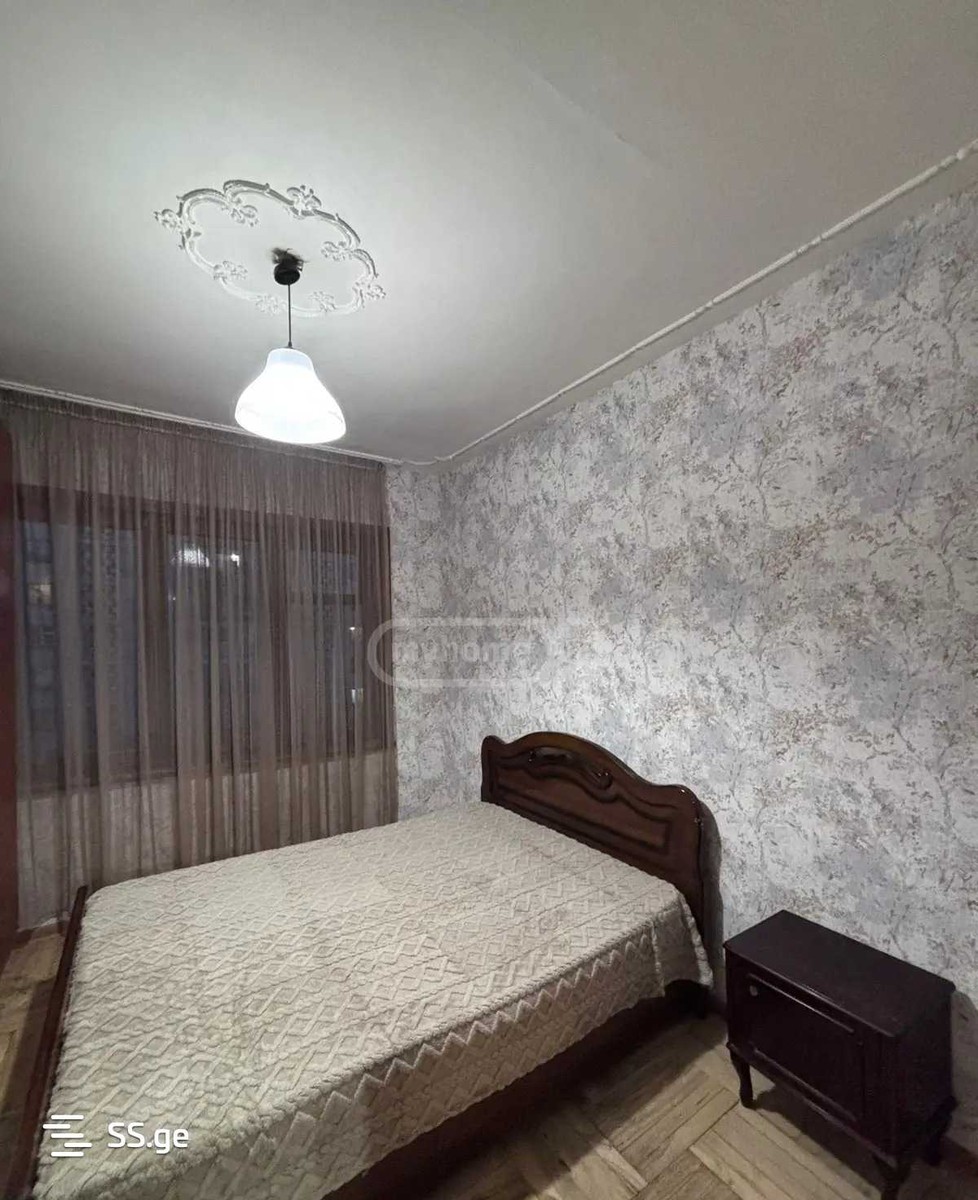 III Microdistrict - Gldani - 3 rooms