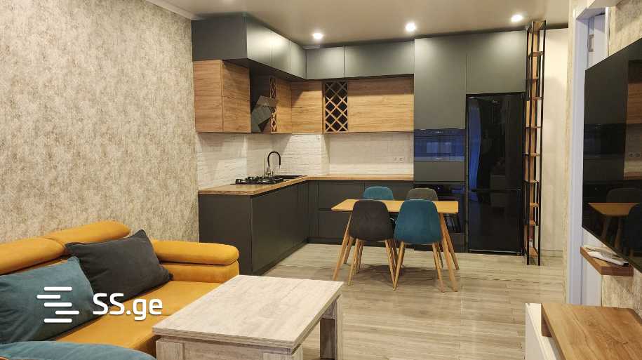 chkondideli st. 103 - 2 rooms