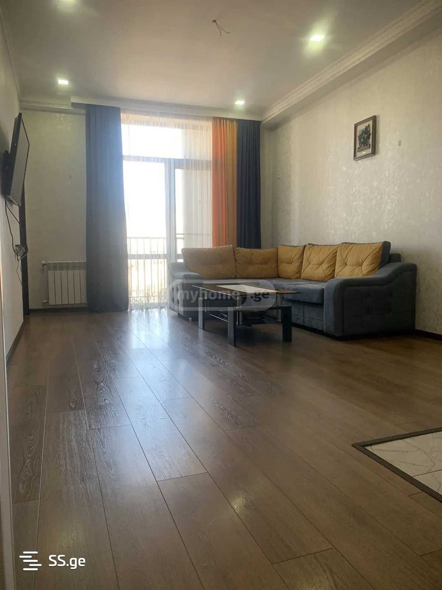 Shengelia st. 10 - 3 rooms