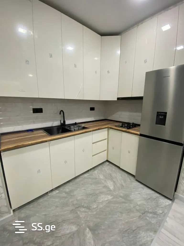 navtlugi st. 10 - 2 rooms