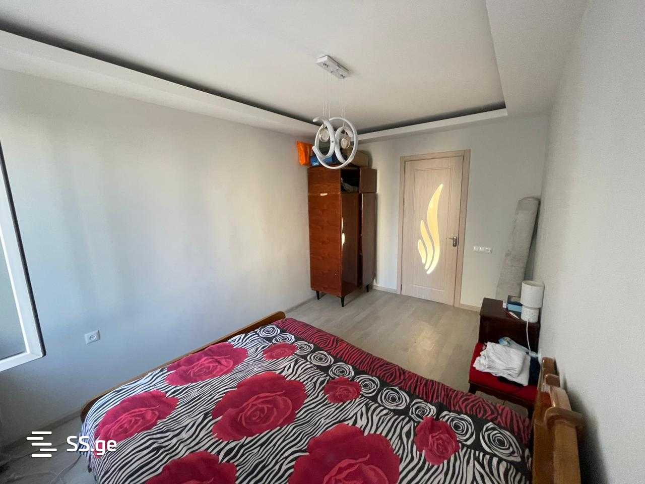 IV Microdistrict - Vazisubani 11 - 4 rooms