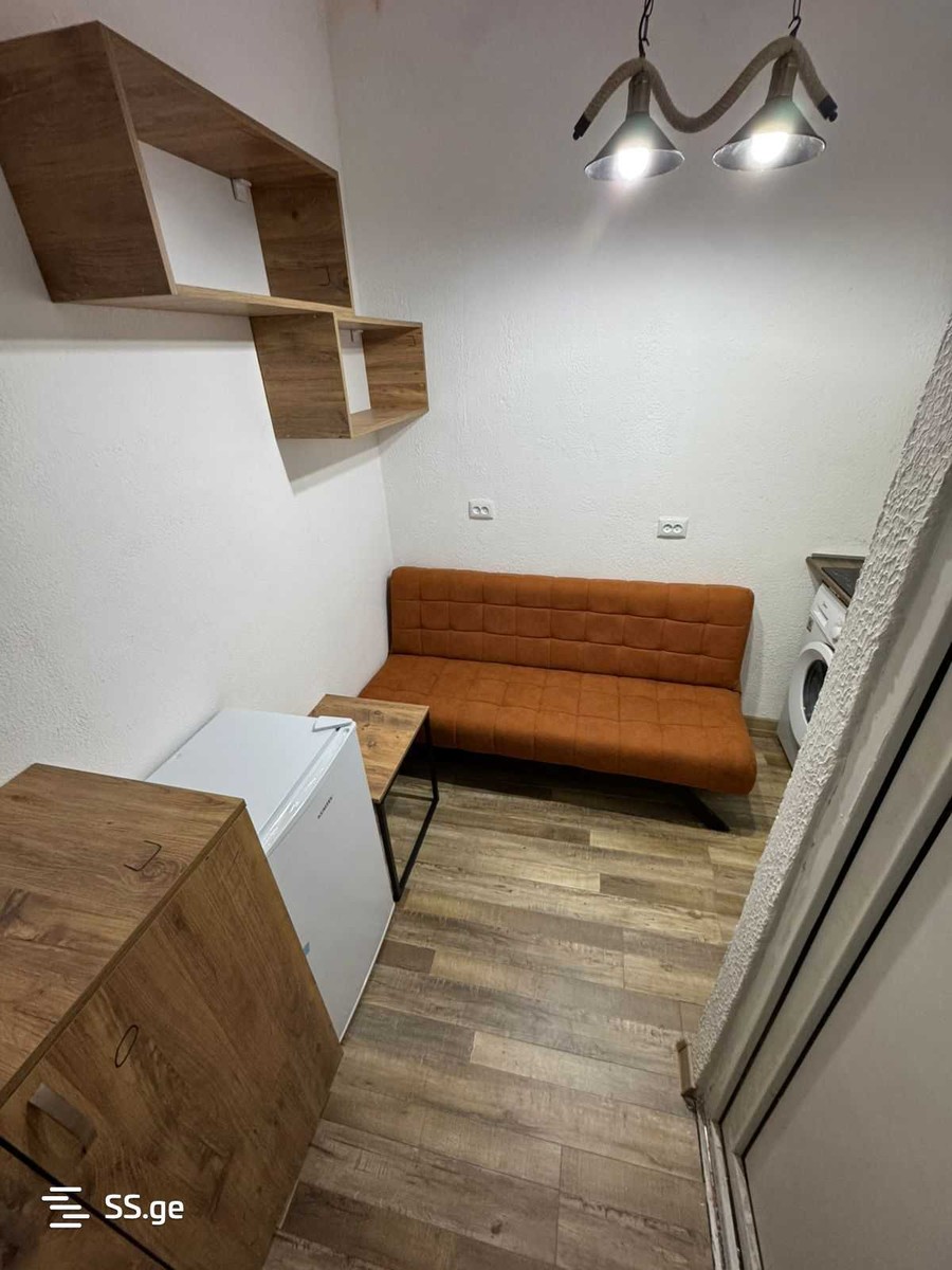 konstitucia st. - 1 rooms