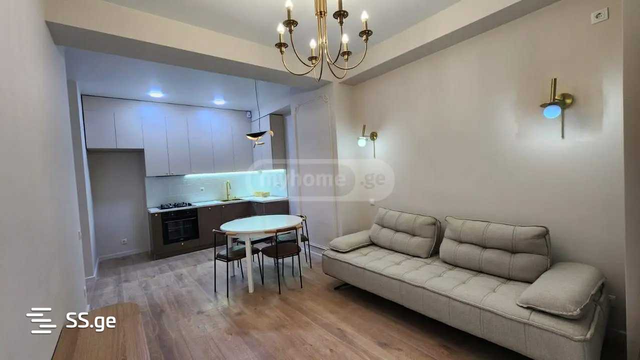 chkondideli st. 40 - 3 rooms