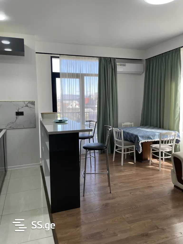 n. zhvania st. 55 - 3 rooms