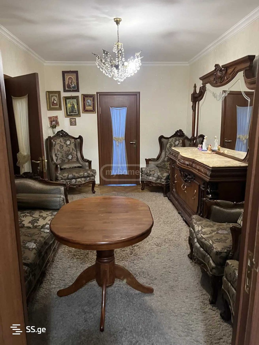 III Microdistrict - Gldani  0 - 3 rooms