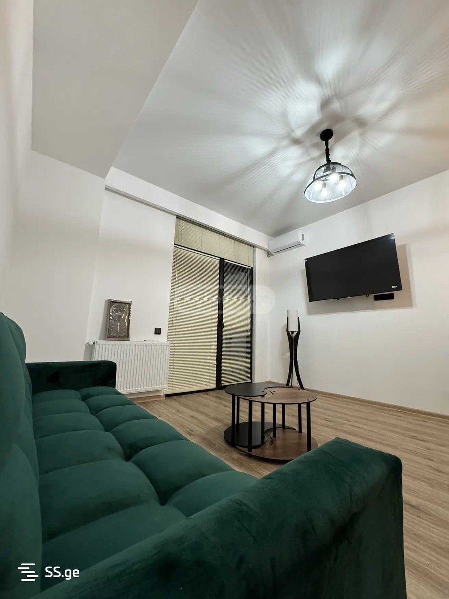 E. Amashukeli st. 34 - 4 rooms