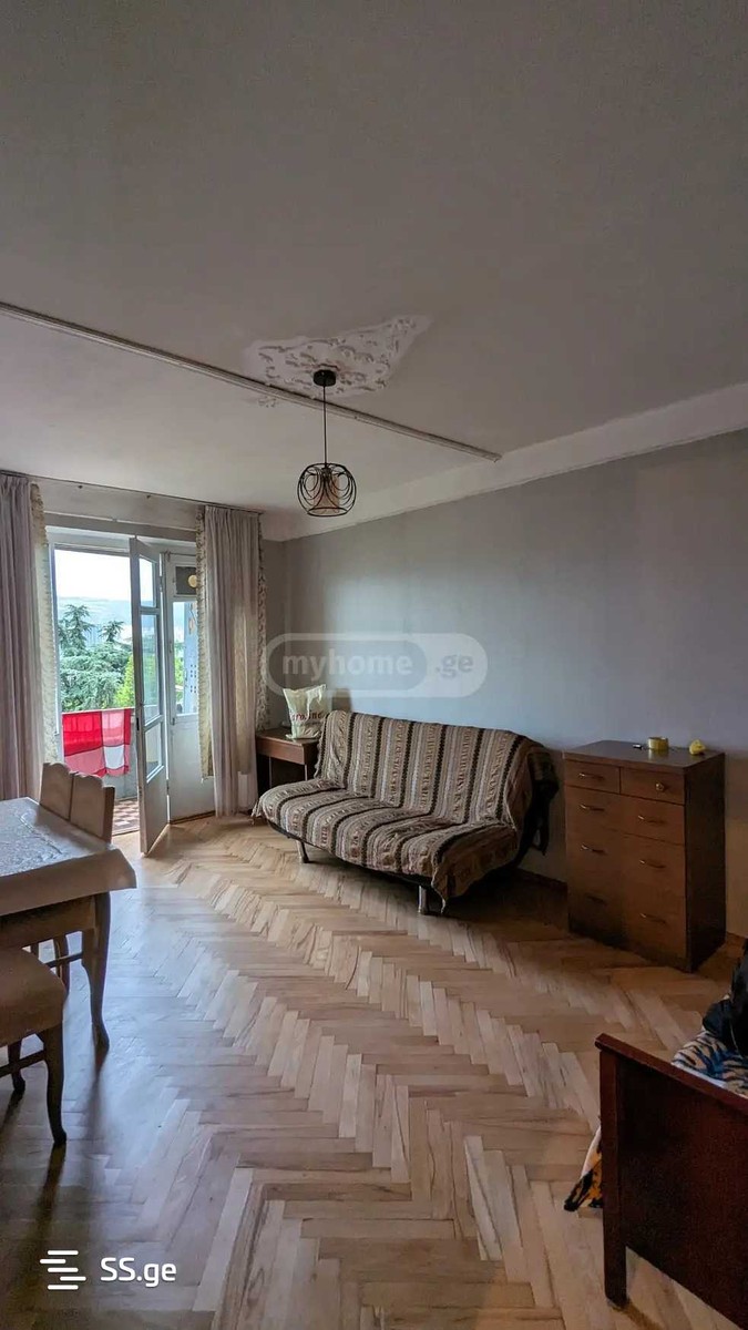 gvazauri st. - 1 rooms