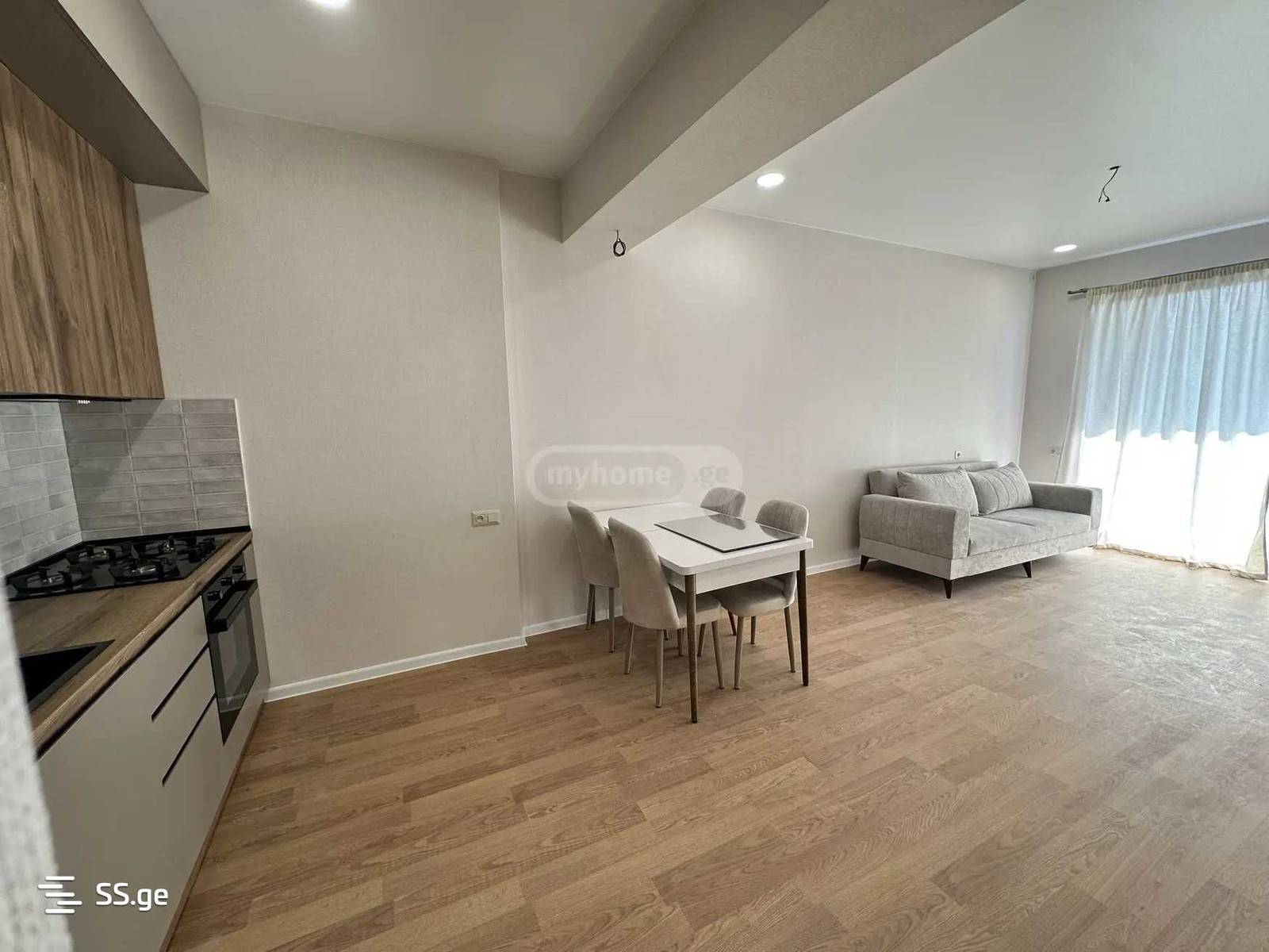 Tavisufloebis st. - 2 rooms