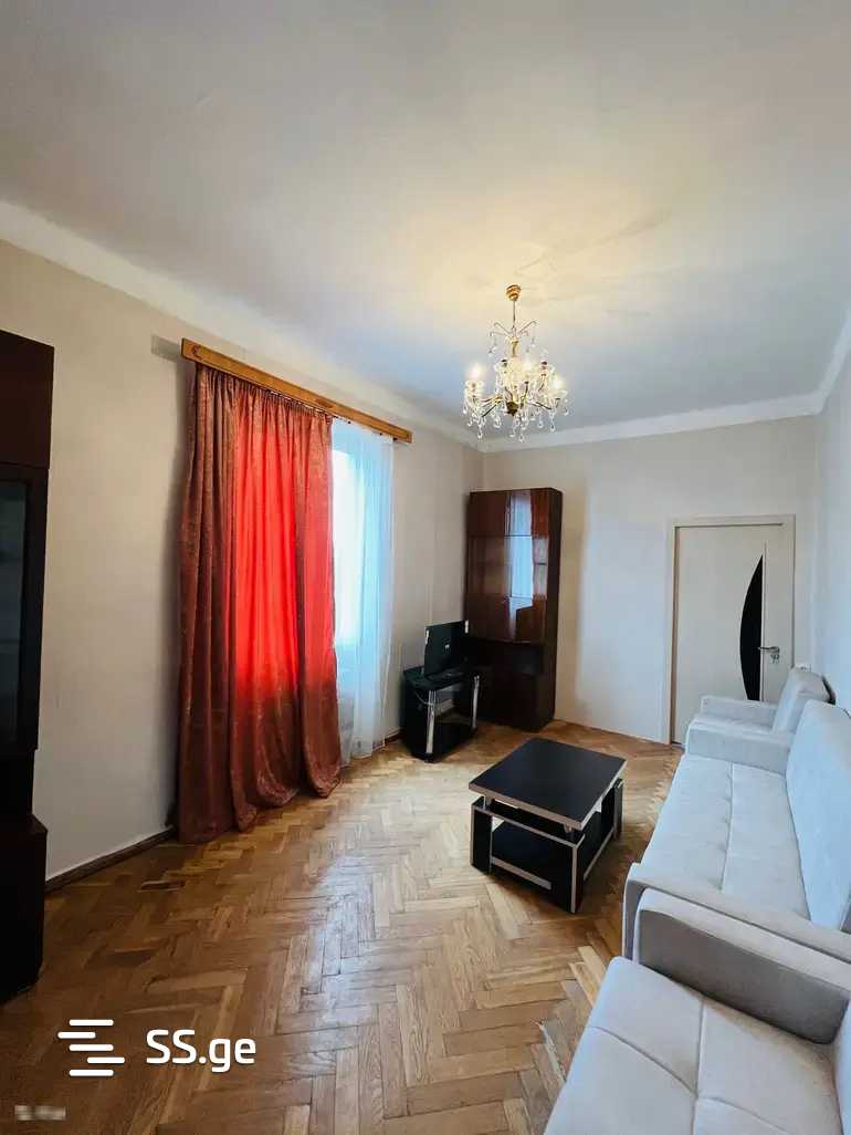 zestaponi st. - 3 rooms