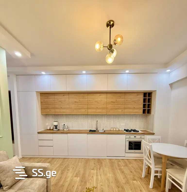 universiteti st. - 3 rooms