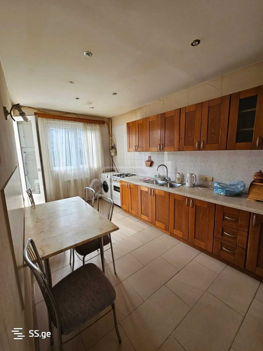 pekini st. - 3 rooms