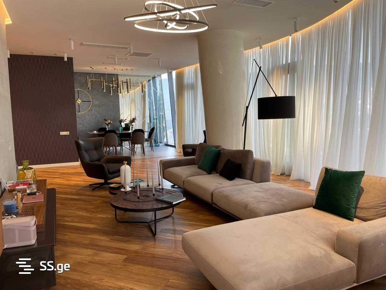 m. aleksidze st. 12 - 3 rooms