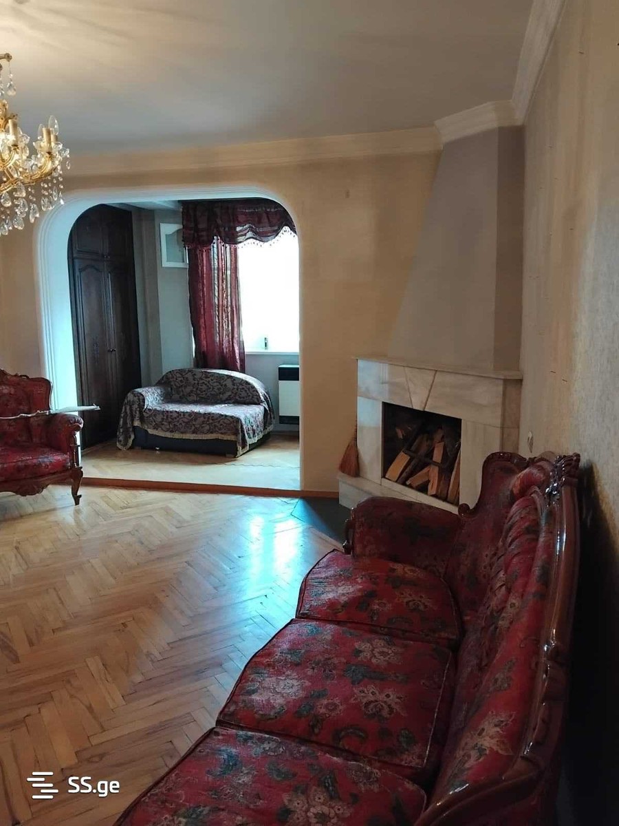 pekini st. 43 - 4 rooms