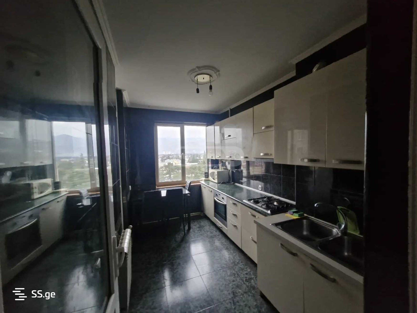 g. peradze st. 0 - 4 rooms