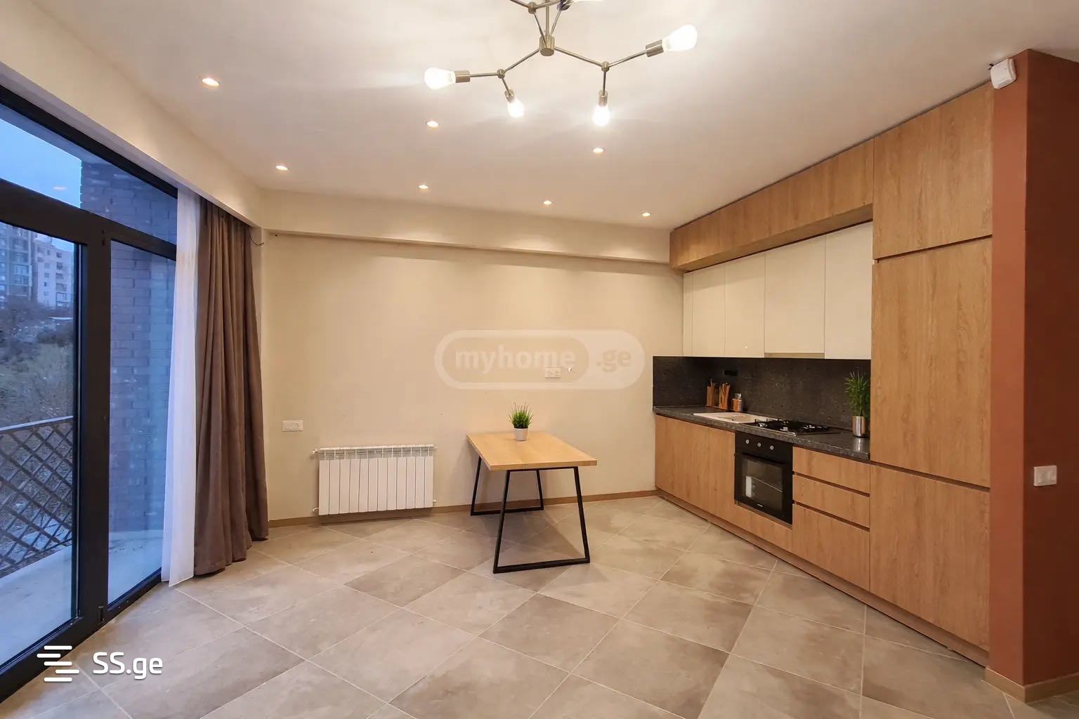 gali st. 11 - 4 rooms