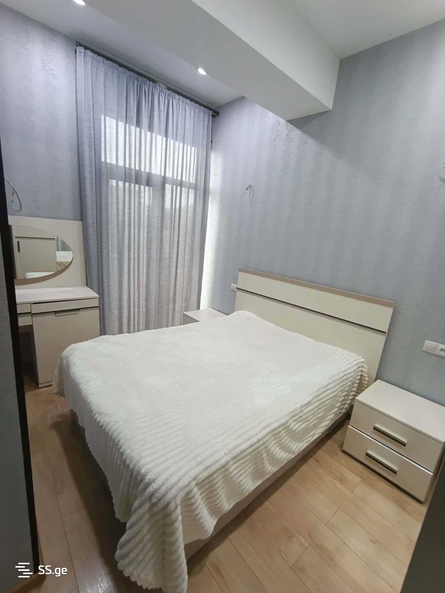 Ts. Dadiani st. (nadzaladevi) 156 - 3 rooms