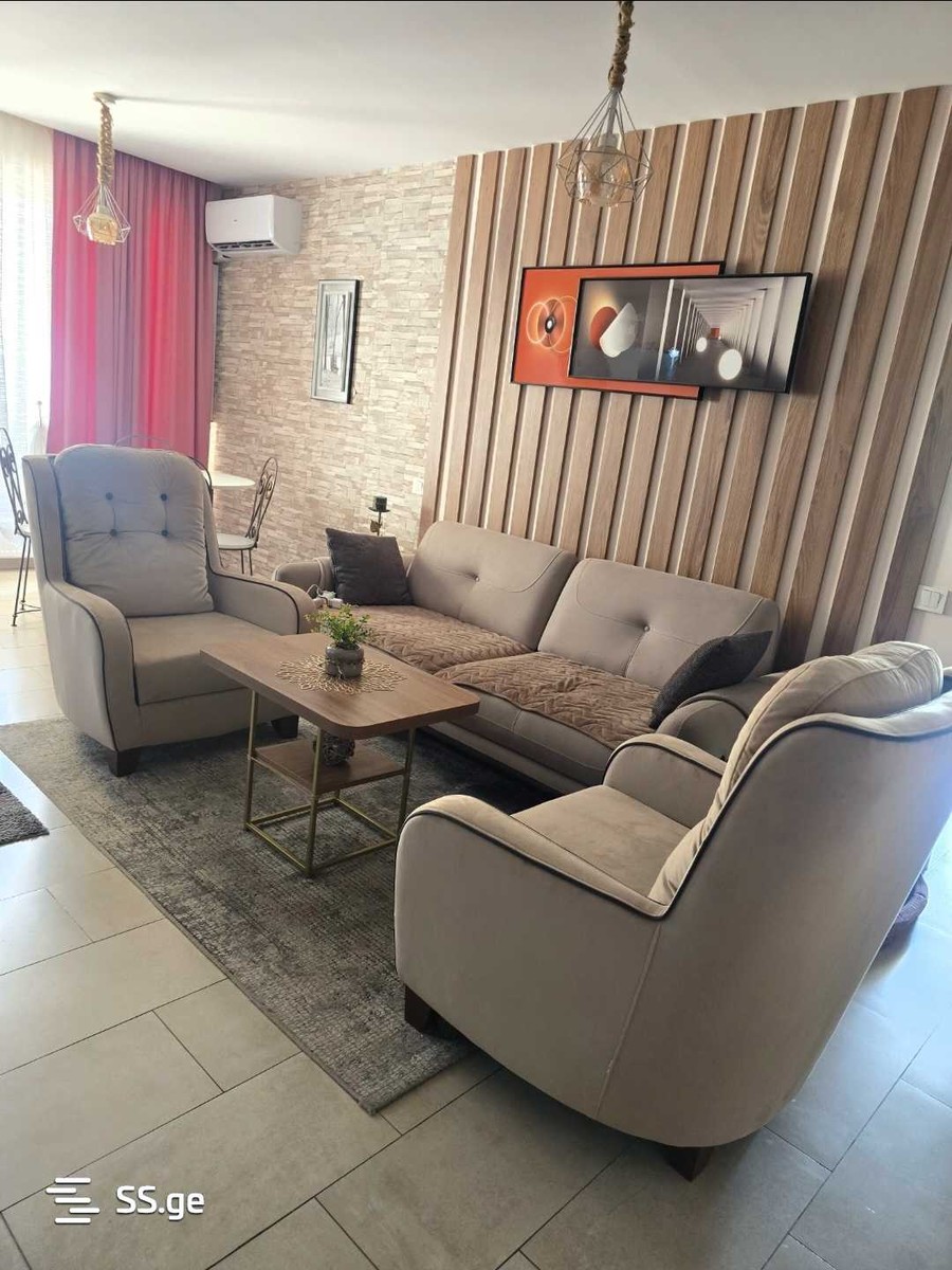 Beri Gabriel Salosi Ave. - 3 rooms